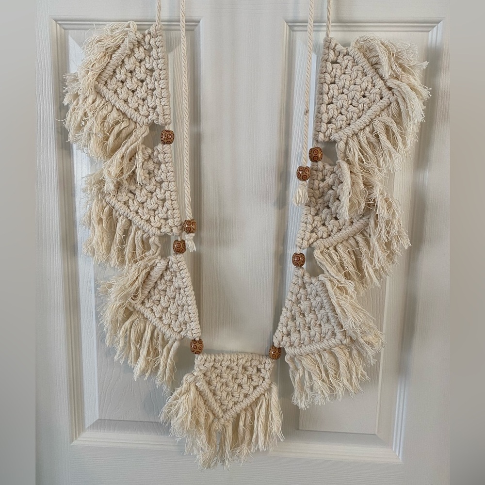 Macramé Wall Hanging or Garland